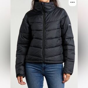 Columbia Women's Shimmer Ridge Cropped Jacket.Lightweight